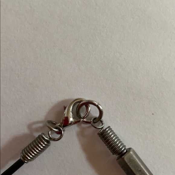 PAGODA- Silver/Black Necklace - Picture 3 of 4